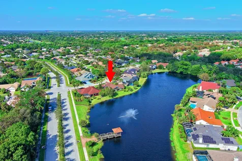 12870 La Rochelle Circle Palm Beach Gardens FL 33410