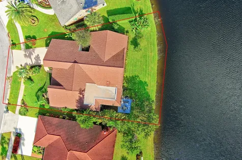 12870 La Rochelle Circle Palm Beach Gardens FL 33410