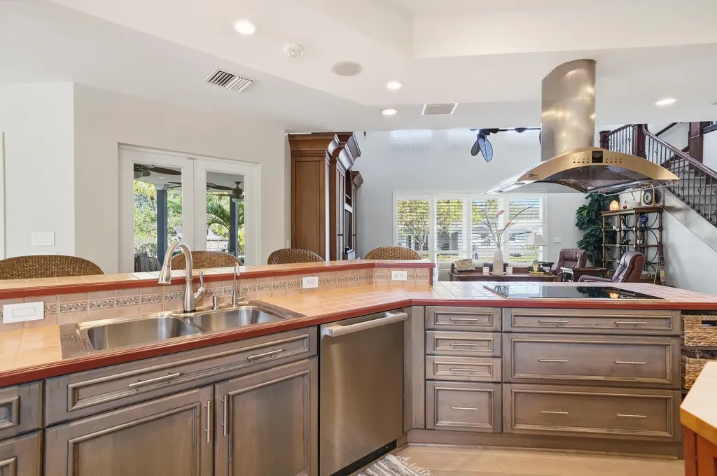 4412 SW 34th Terrace Fort Lauderdale FL 33312