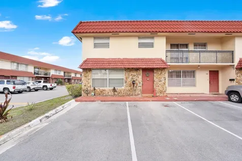 6679 SW 41st Court Davie FL 33314