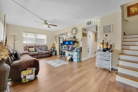 6679 SW 41st Court Davie FL 33314