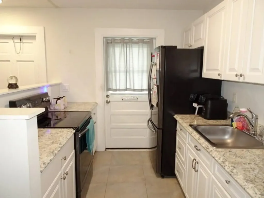 213 SE 3rd Avenue Boynton Beach FL 33435