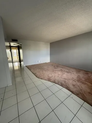 4022 Wolverton B Boca Raton FL 33434