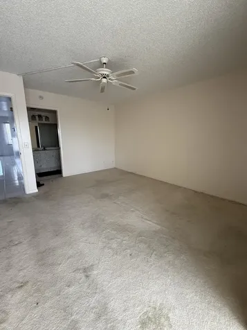 4022 Wolverton B Boca Raton FL 33434