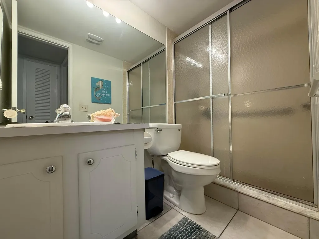 1040 SE 4th Avenue Deerfield Beach FL 33441
