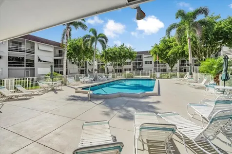 1040 SE 4th Avenue Deerfield Beach FL 33441