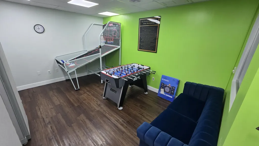 2455 E Sunrise Boulevard Fort Lauderdale FL 33304