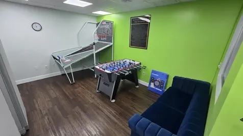 2455 E Sunrise Boulevard Fort Lauderdale FL 33304