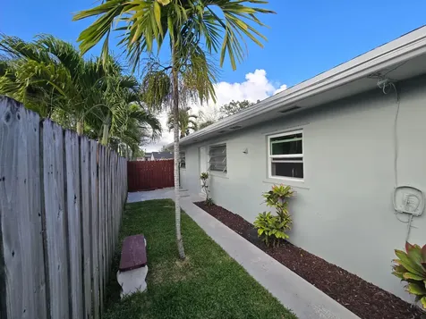 1021 SW 32nd Court Fort Lauderdale FL 33315