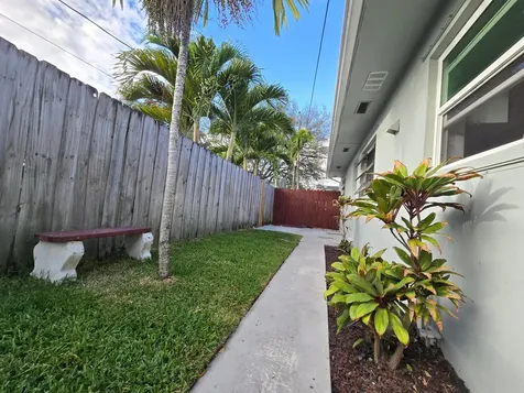 1021 SW 32nd Court Fort Lauderdale FL 33315