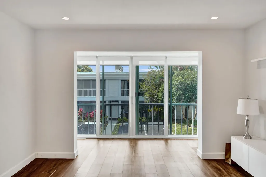 6289 Bay Club Drive Fort Lauderdale FL 33308