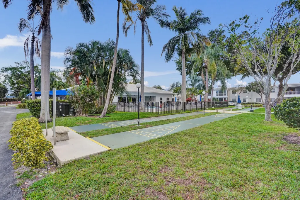 6289 Bay Club Drive Fort Lauderdale FL 33308