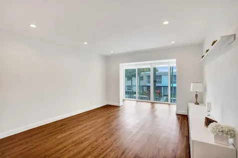 6289 Bay Club Drive Fort Lauderdale FL 33308