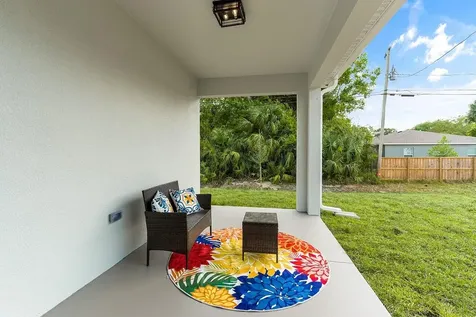 8646 100th Avenue Vero Beach FL 32967