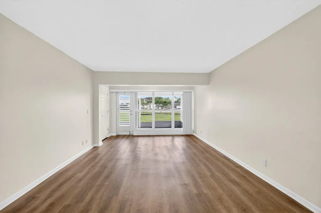 2840 SW 13th Street Delray Beach FL 33445