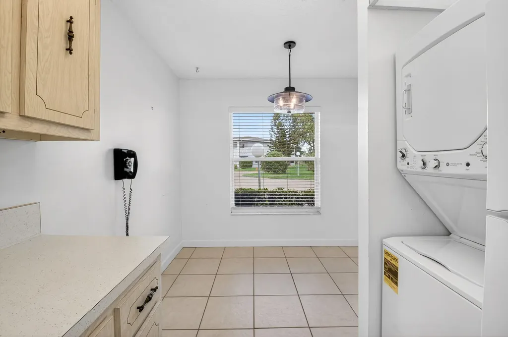 2840 SW 13th Street Delray Beach FL 33445