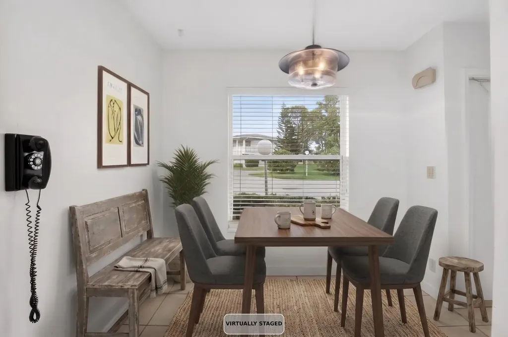 2840 SW 13th Street Delray Beach FL 33445