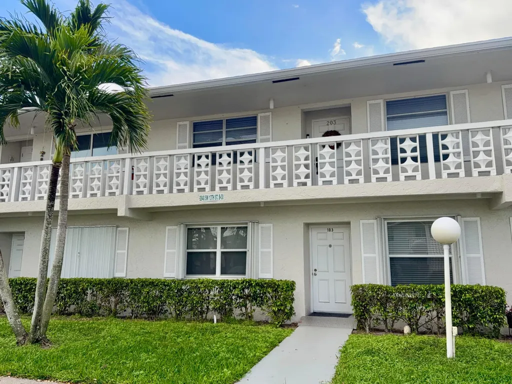 2840 SW 13th Street Delray Beach FL 33445