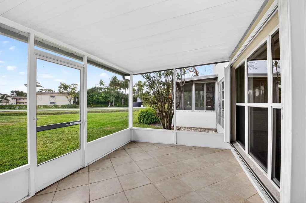 2840 SW 13th Street Delray Beach FL 33445
