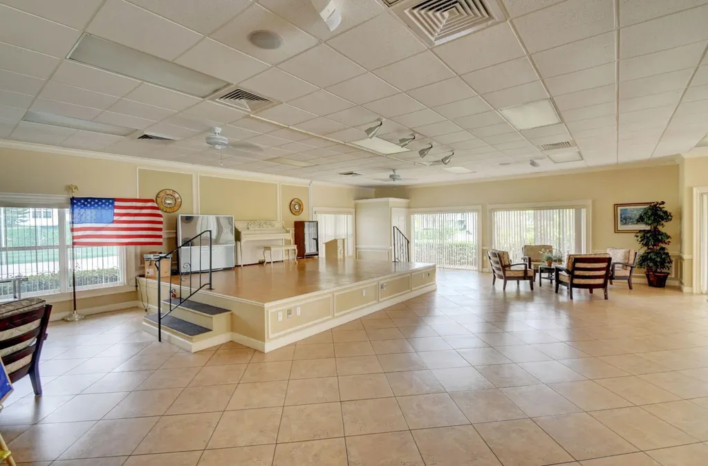 2840 SW 13th Street Delray Beach FL 33445