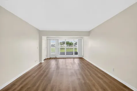 2840 SW 13th Street Delray Beach FL 33445