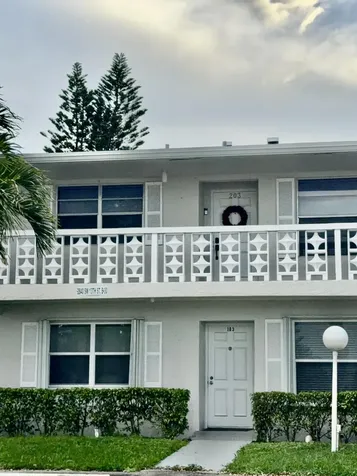 2840 SW 13th Street Delray Beach FL 33445