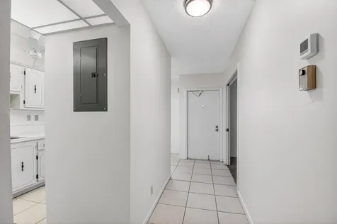 2840 SW 13th Street Delray Beach FL 33445