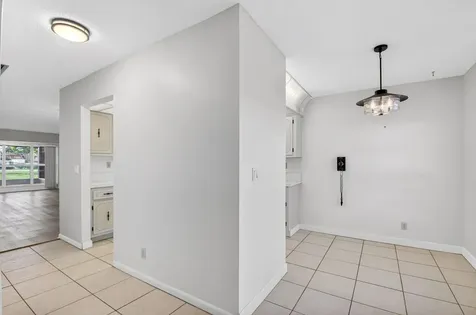 2840 SW 13th Street Delray Beach FL 33445