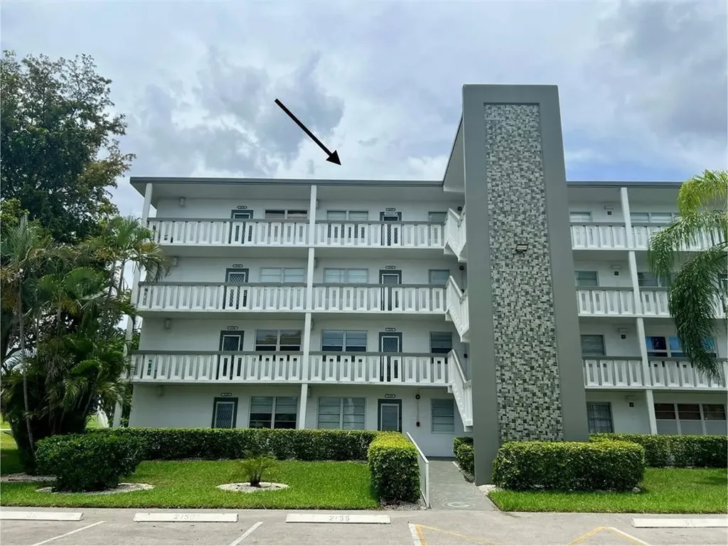 4159 Cambridge G Deerfield Beach FL 33442