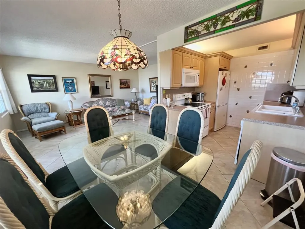 4159 Cambridge G Deerfield Beach FL 33442
