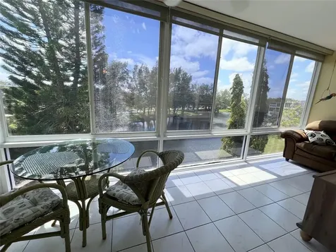 4159 Cambridge G Deerfield Beach FL 33442