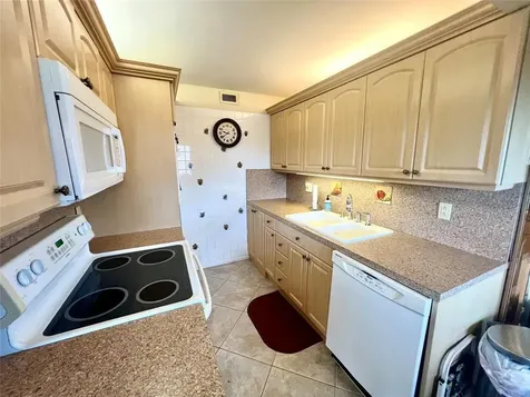 4159 Cambridge G Deerfield Beach FL 33442