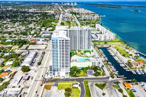 220 Lake Shore Drive Lake Park FL 33403