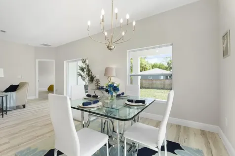 8636 100th Avenue Vero Beach FL 32967