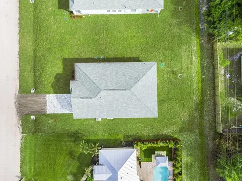 8636 100th Avenue Vero Beach FL 32967