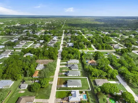 8636 100th Avenue Vero Beach FL 32967