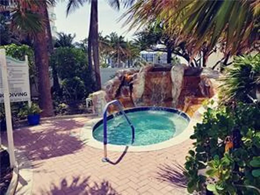 3001 S Ocean Drive Hollywood FL 33019