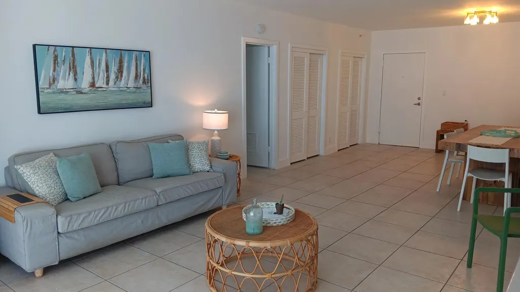 3001 S Ocean Drive Hollywood FL 33019