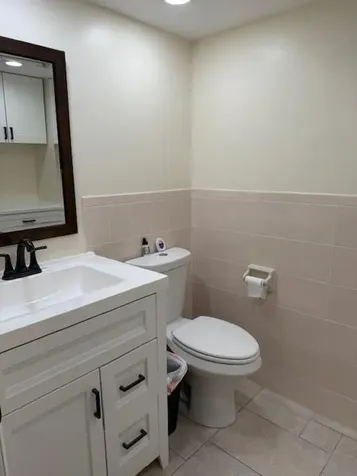 99 Capri C Delray Beach FL 33484