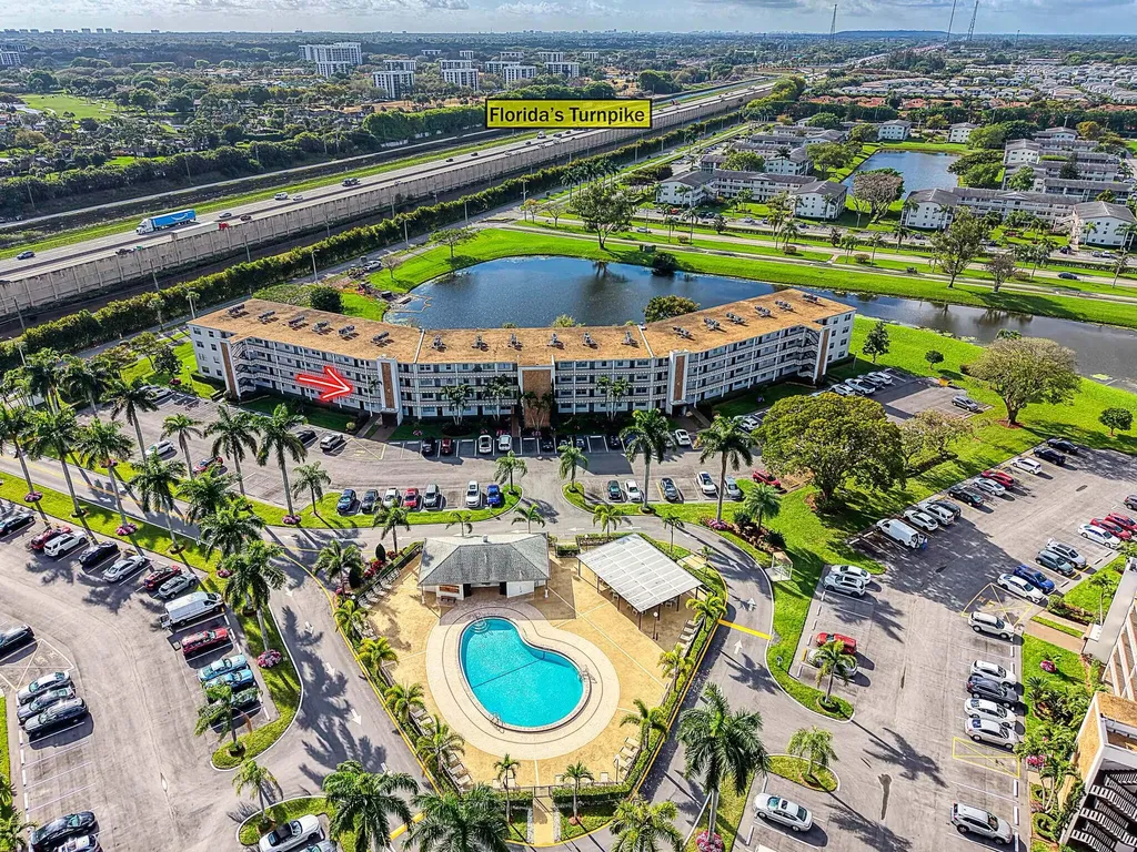 2049 Hythe C Boca Raton FL 33434