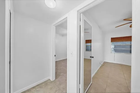 2049 Hythe C Boca Raton FL 33434