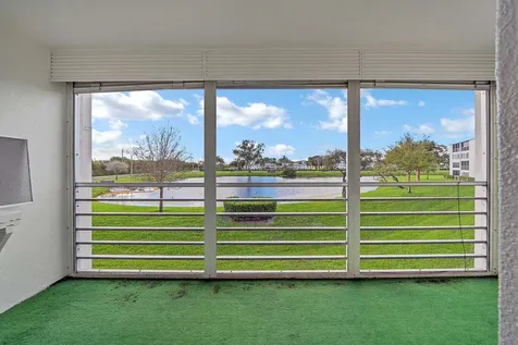 2049 Hythe C Boca Raton FL 33434