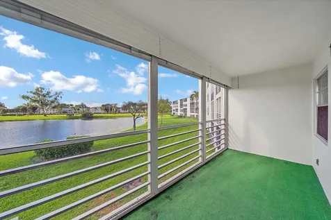 2049 Hythe C Boca Raton FL 33434