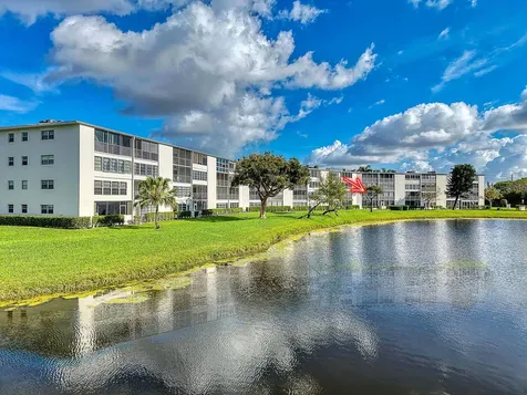 2049 Hythe C Boca Raton FL 33434