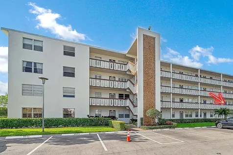 2049 Hythe C Boca Raton FL 33434