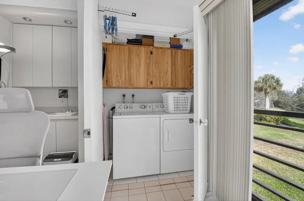 9260 SW 14th Street Boca Raton FL 33428