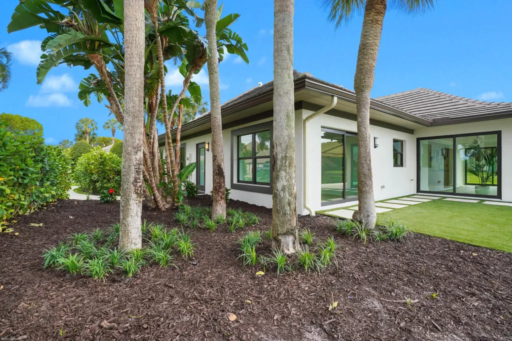 13254 Polo Club Road Wellington FL 33414