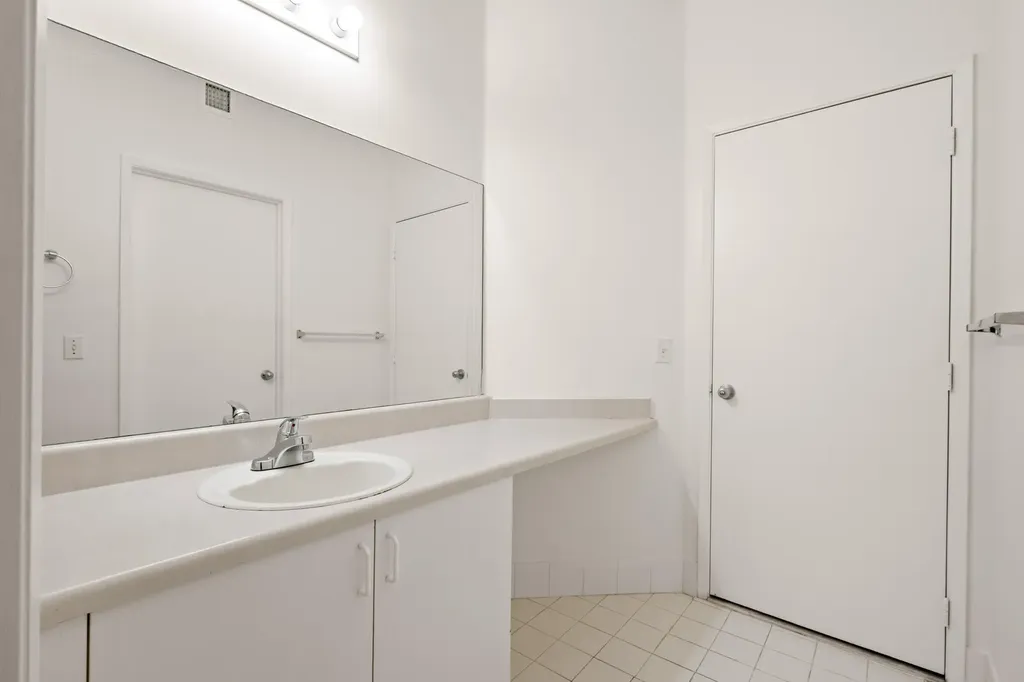 6960 SW 39th Davie FL 33314