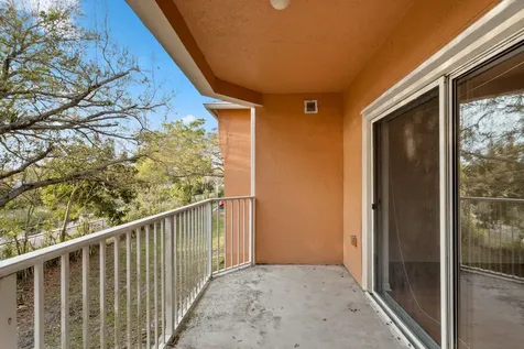 6960 SW 39th Davie FL 33314