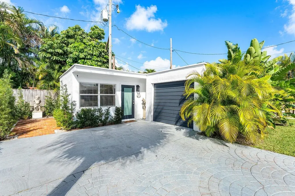 3511 Washington Road West Palm Beach FL 33405